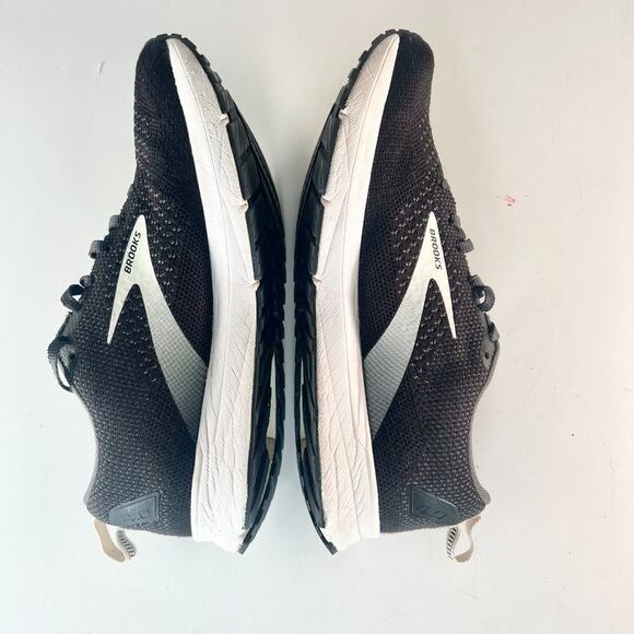 Brooks Revel 4 Running Sneakers Walking Jogging Gym Shoes Grey Black Women 8 - Picture 5 of 14
